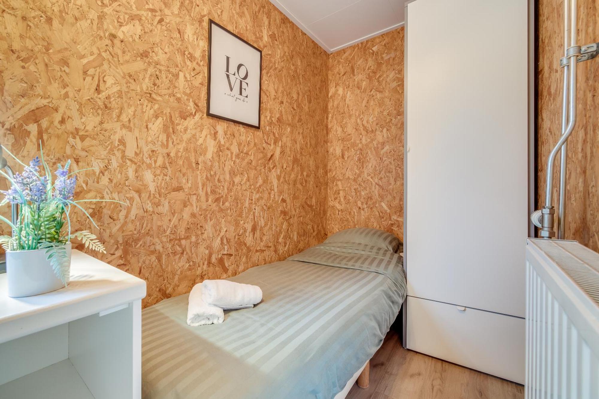 Chalet 't Veluws stulpje GENIET, ONTSPAN EN DROOM EVEN LEKKER WEG! Putten Buitenkant foto
